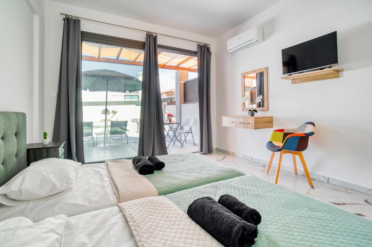 Antesia Coral Bay Resort By Ezoria Villas - Adults Only Kültér fotó